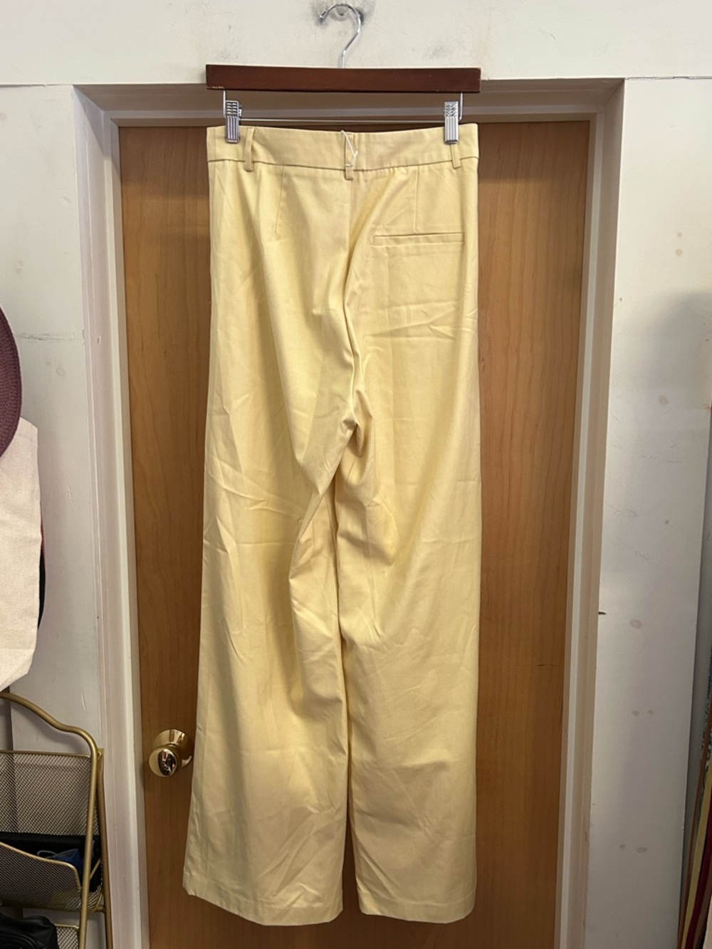 Beige Botany Pale Yellow Front Pleated Wide Leg High Rise Trouser Pants - size M - Picture 4 of 4